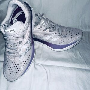 Saucony Endorphin Speed 4 Road-Running Shoes
